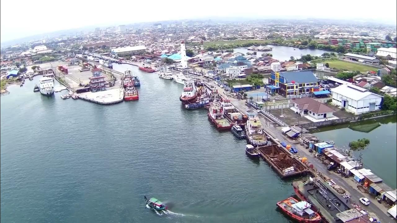 CINEMATIC DRONE KEREN | PELABUHAN TANJUNGMAS SEMARANG - YouTube