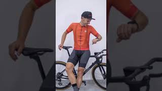 Elias é atleta e empresário e busca unir sempre estilo e desempenho sempre. estilo ciclismo moda