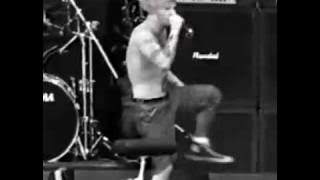 YouTube- Cowboys From Hell - Pantera.mp4
