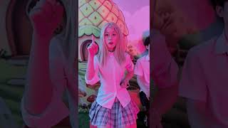 金克丝遇到大麻烦了#shorts #School