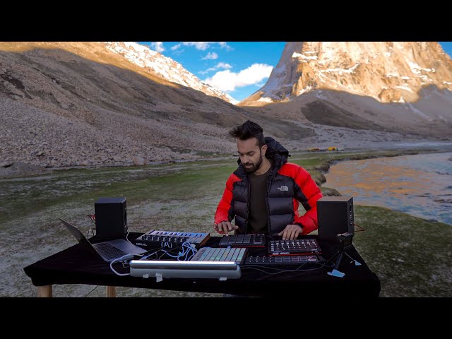 N1RVAAN - Rudra Rework (Live in the Himalayas) class=