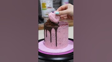 Berry ganache cake! Use code FROSTLOVE10 for 10% off at frostform.com #cakedecorating #ytshorts