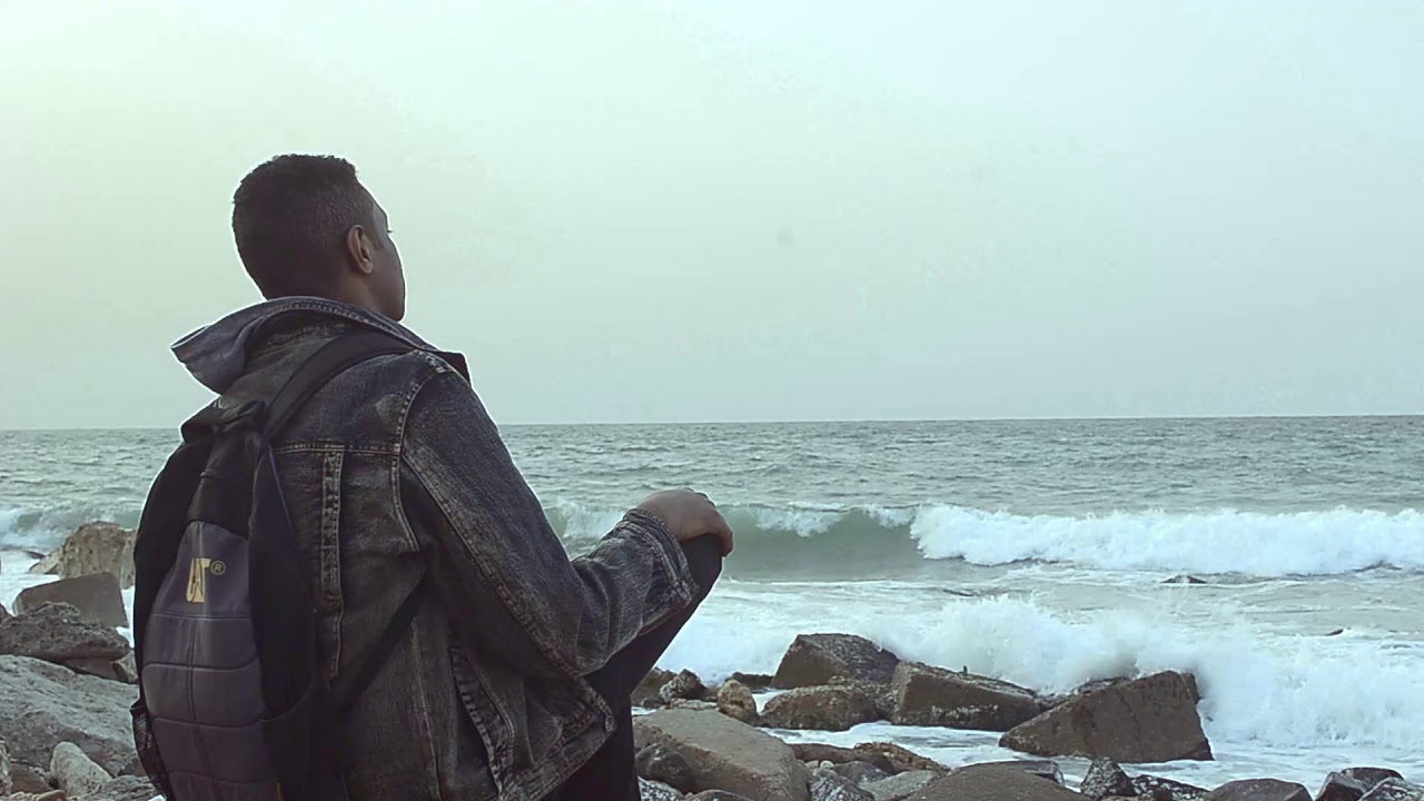 L O S T     I N    Y O U R S E L F