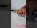 Sabia que uma lata de tinta spray vazia e o gargalo de uma garrafa cortada na decoração #diy