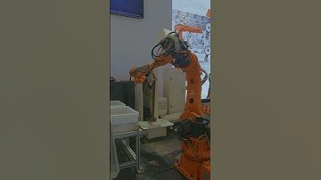 A Comprehensive View of Our Smart Factory#industrialrobots #collaborativerobots #smartfactory