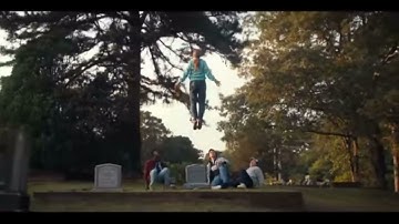 Max floating stranger things (but it’s Eminem)