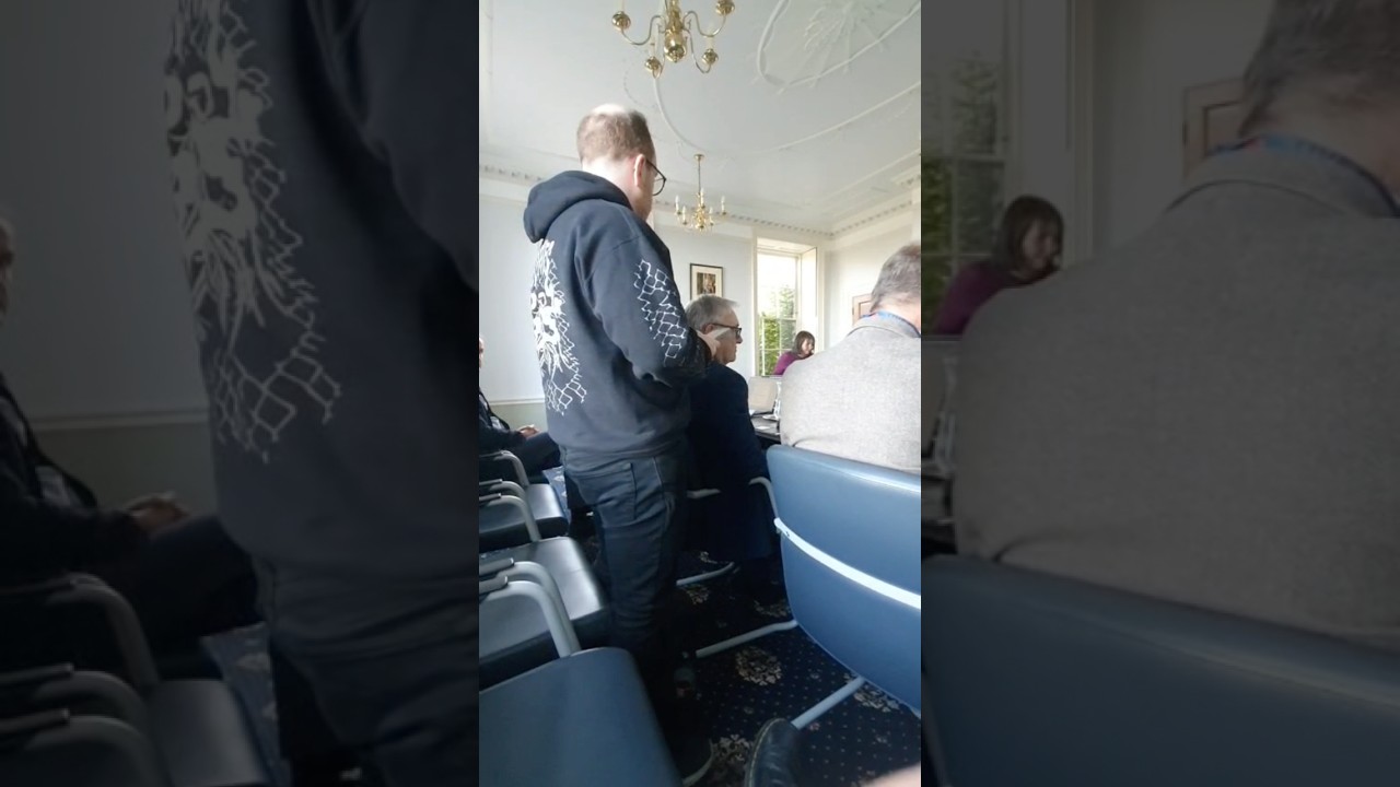 Corrupt Councillors vote in #Scientology’s favour & refuse to declare gifts received from the church