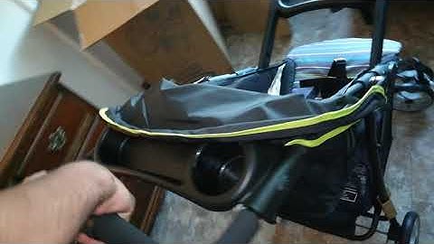 Graco Stroller Folding and Open