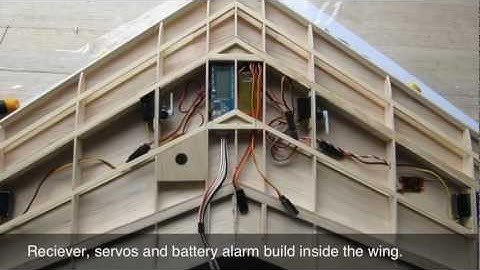 Scratchbuild Flying Wing over 200 km/h !