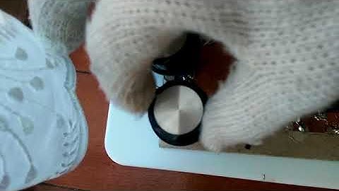 Shortwave regenerative superhet with delayed AGC, varactor tuning, and ferrite rod antenna