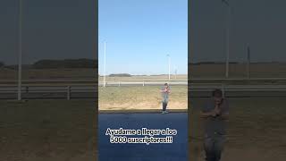 General Roca, Córdoba. Una parada en la YPF de la ciudad.
