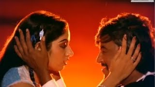 Pokkiri Raja Song - Vidiya Vidiya Sollitharuven; Rajini, Sridevi