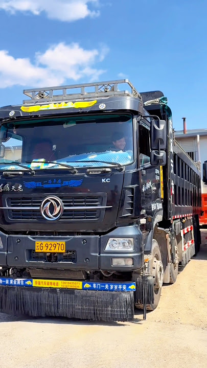 SITRAKTruck Moving Highway #15 #shorts #truck #chenglong #sitrak #car #faw