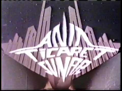 Dünyayı Kurtaran Adam (1982) - Theatrical Trailer (English Subbed)