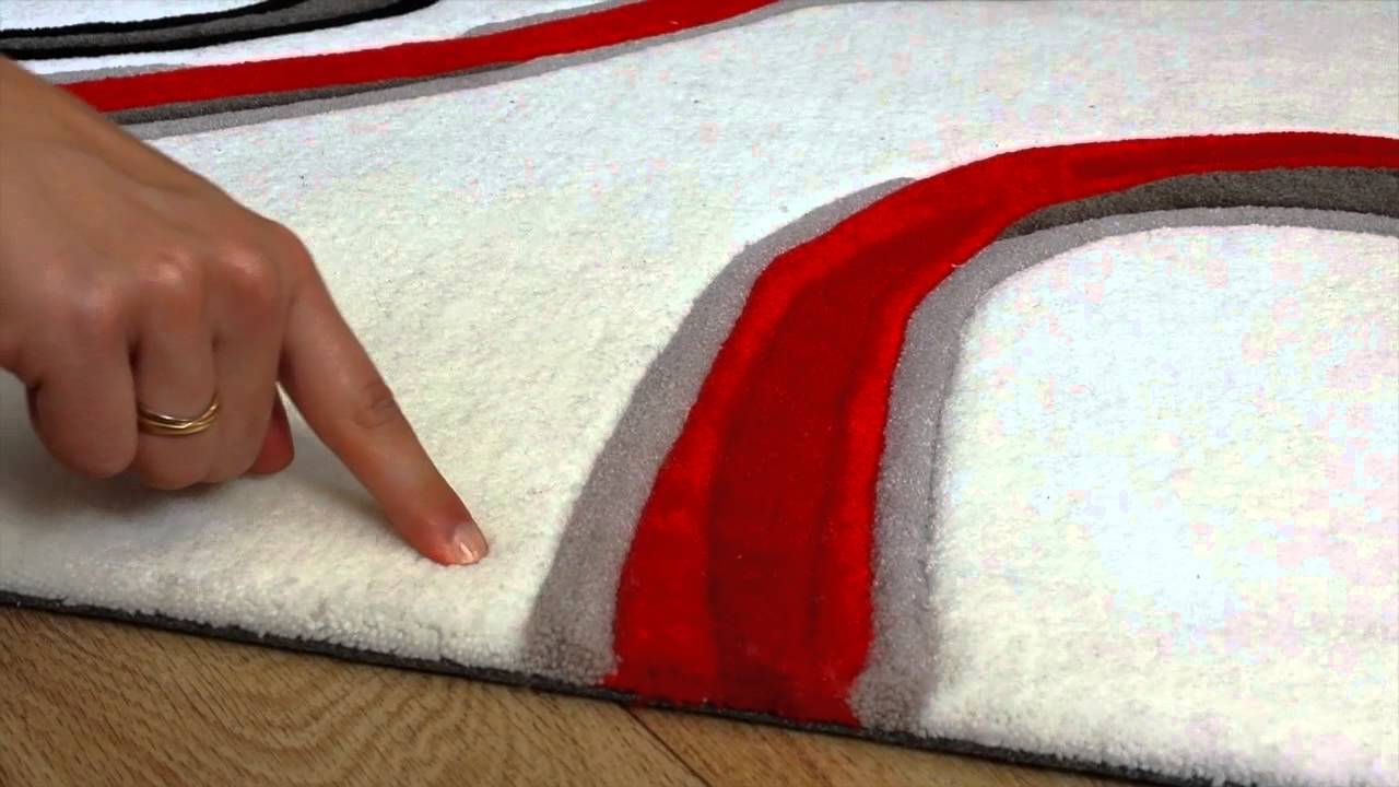 Tapis design "Red Trace" par Arte Espina