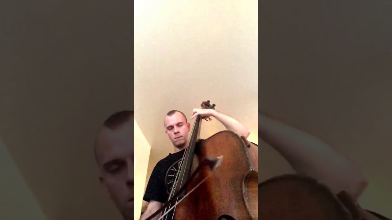 Paul Chambers bow solo "Red Pepper Blues" from "Art Pepper Meets the