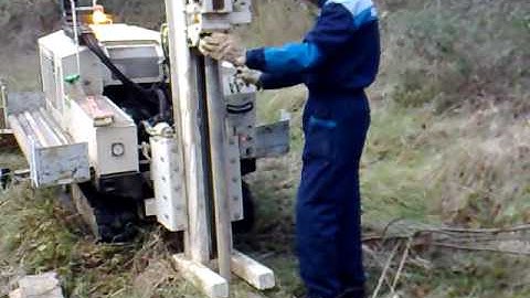 Geoprobe direct-push sampling - Soiltest Italia