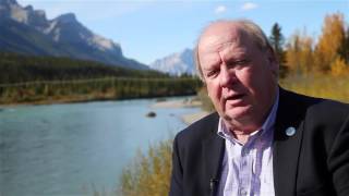 Whats It Like To Fall Down A Creve On The Columbia Icefield?