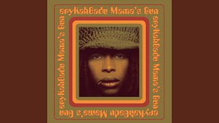 Video thumbnail of "Erykah Badu - A.D. 2000"