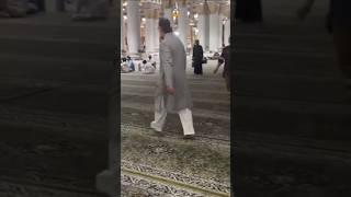 Owaisi dikhe Makka madina mein 😱👆#viral #asaduddinowaisi #trending #ytshorts #shorts #modi #imtiaz