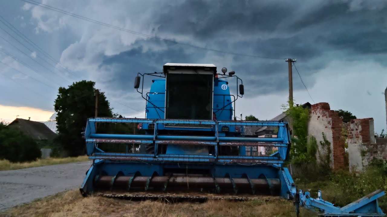 ЖНИВА ПІШЛИ НЕ ПО ПЛАНУ❗❗❗ЗБИРАЄМО ЯЧМІНЬ. ПРОБЛЕМИ З ЕЛЕКТРИКОЮ 🤬🤬🤬