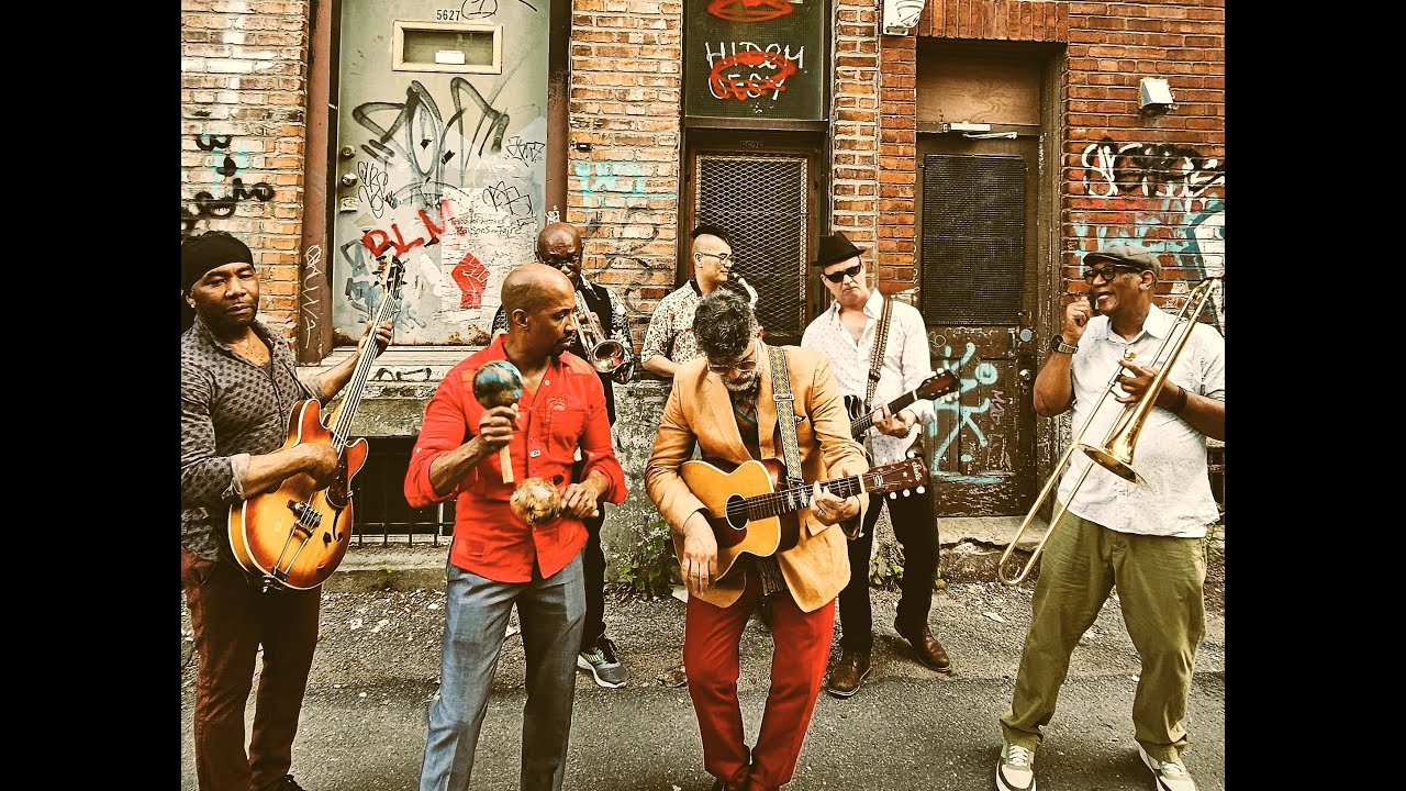 Kobo Town - One By One (Official Video) Kobo Town - One By One (Official Video)