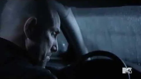 Em qual episódio Derek volta ao normal?