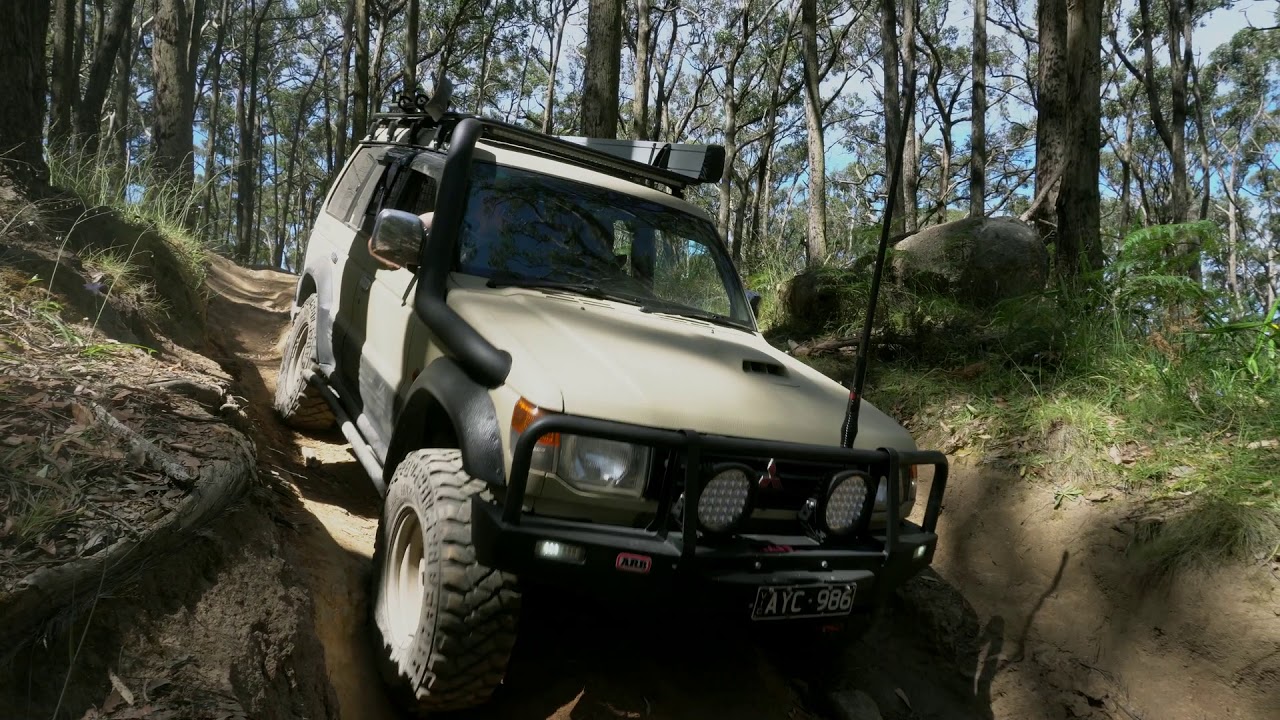 COBAW STATE FOREST TWIN LOCKED MITSUBISHI PAJERO TESTS OUT MARKS 4WD 66
