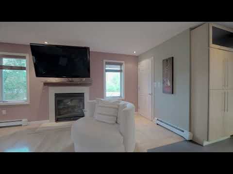 16 Stowell Road, Bedford, NH home video tour