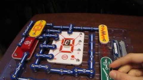 Snap Circuits Pro | Project 411: Automatic Display Capital Letter "C"