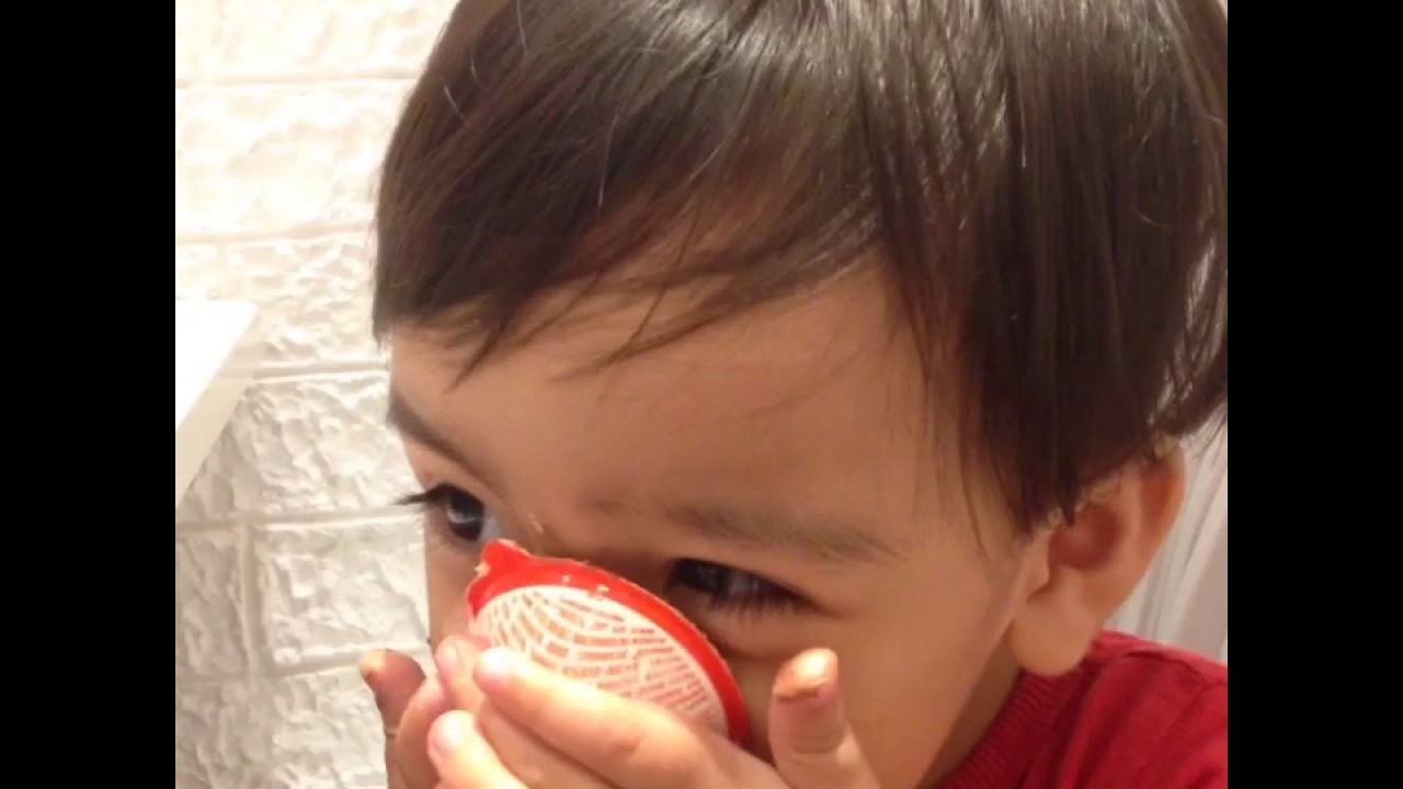 how-to-eat-kinder-joy-youtube