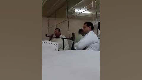 القاريء والمنشد محمد أمين شهيد أواخر سورة البقرة