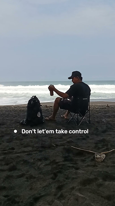 NGOPI ON THE BEACH