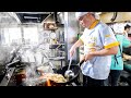 炒飯ランキング1位の名店!驚愕の連携プレーで爆速提供する“最強鍋振り”がヤバい!