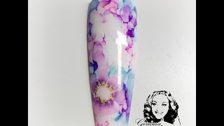 Floral sharpie nail