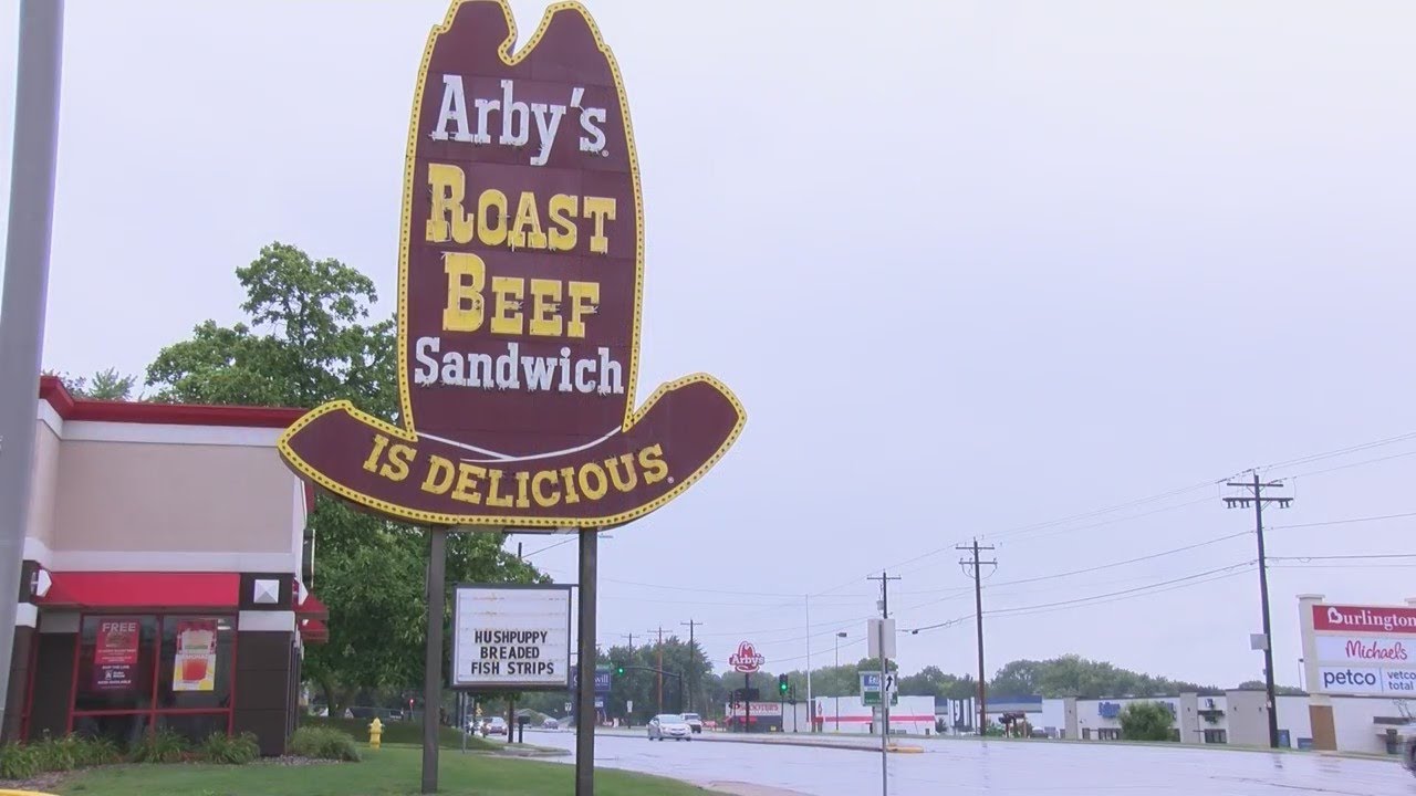 Arby's says goodbye to classic sign - YouTube