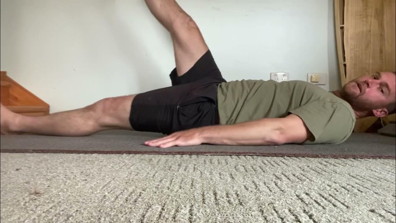 Hamstring flexibility test - YouTube