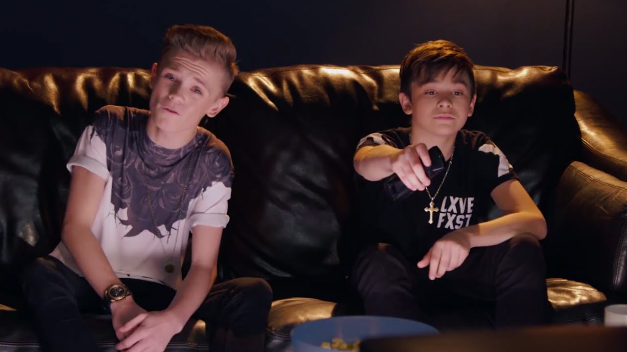 Bars and Melody - Keep Smiling - YouTube