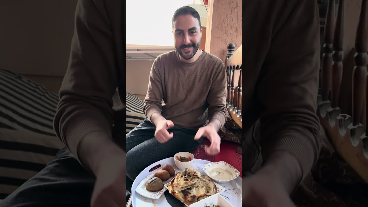 امي عملت فطور حواوشي مصري وقالت مشان نعرف السوريي الطريقة ❤️  