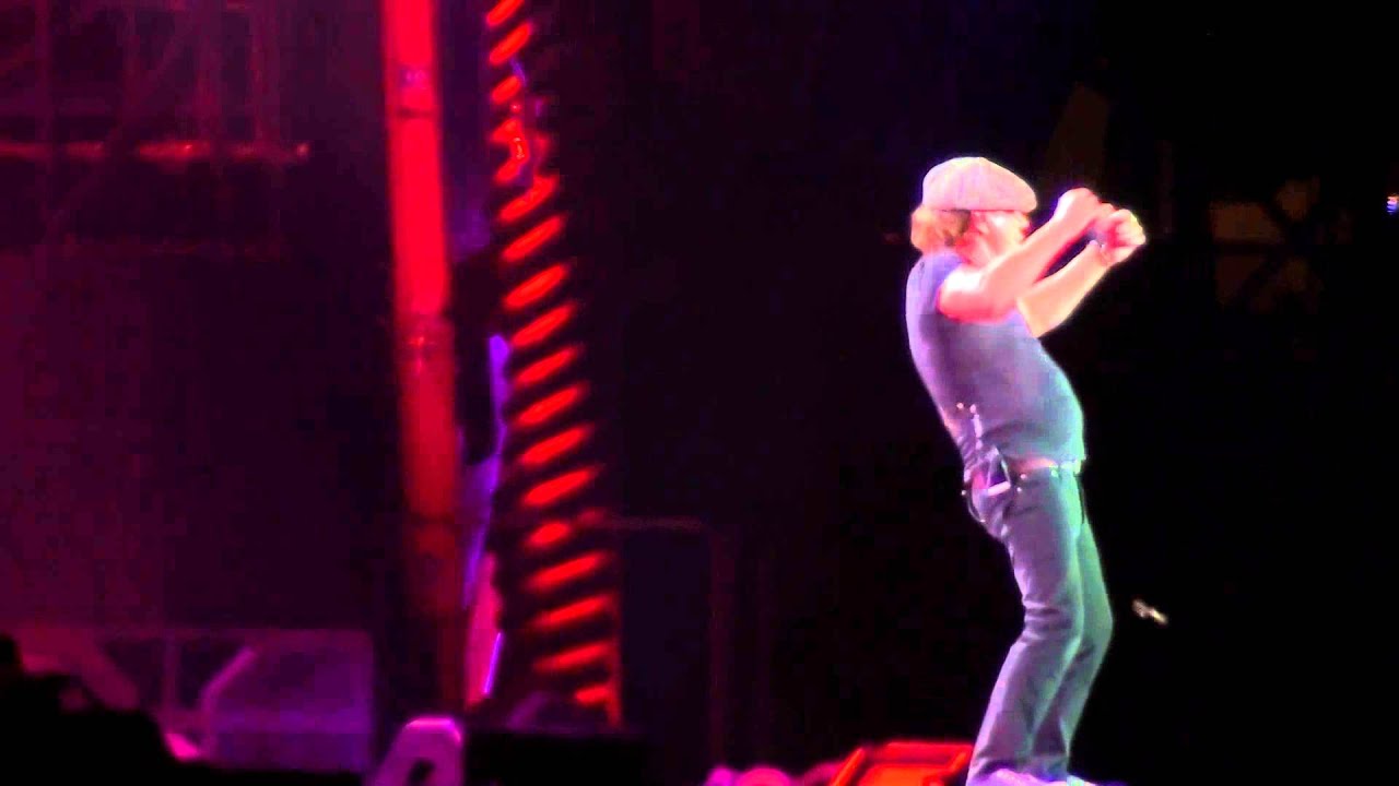 AC/DC Sydney ~ Part 3/27 - LIVE Sydney - 7/11/201500602 - YouTube