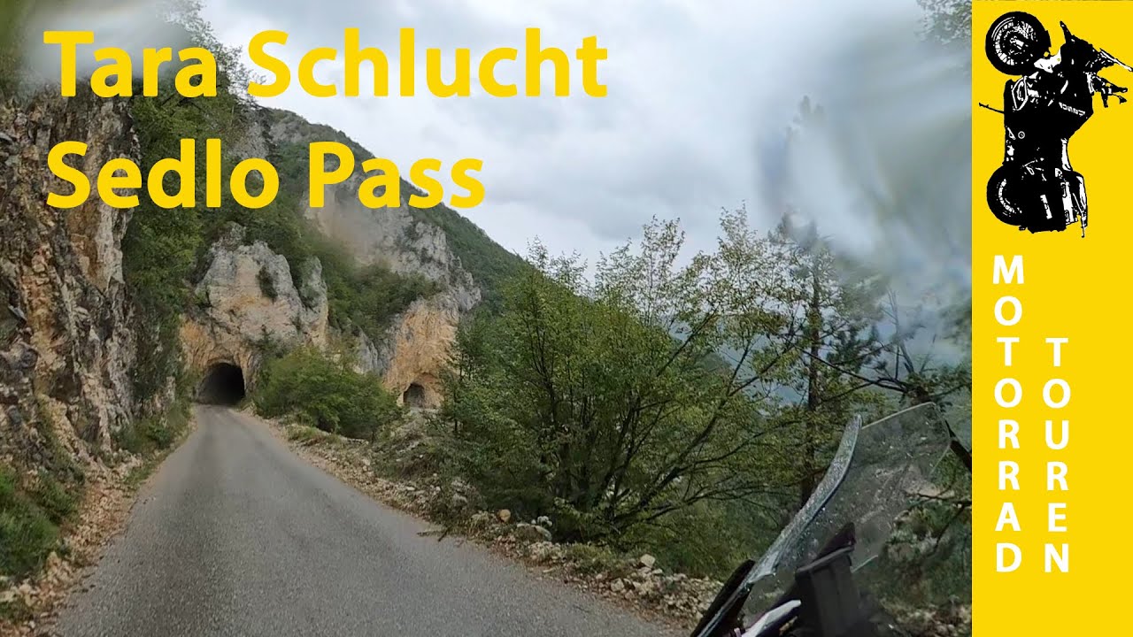 Motorradtour Sedlo Pass über die Tara Schlucht bei Regen DURMITOR NATIONAL PARK