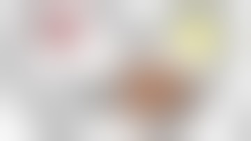 its time for eating but every time ialex munches or gags, the audio bass gets increased by 5.0 lb