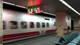 20160311_223次普悠瑪號萬華站通過