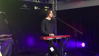 Dean Lewis - Stay Awake (piano acoustic) [Live debut 2019]