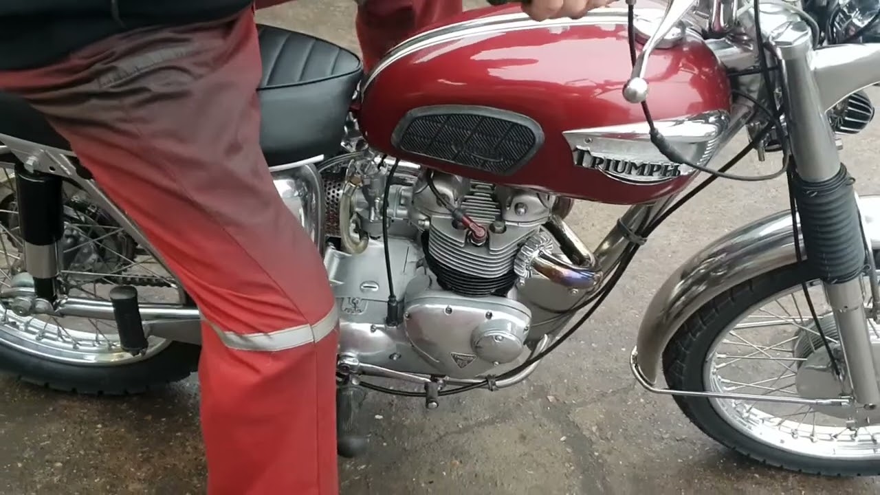 triumph 500 t100 1968 タンク　トライアンフ　チョッパー maxresdefault.jpg
