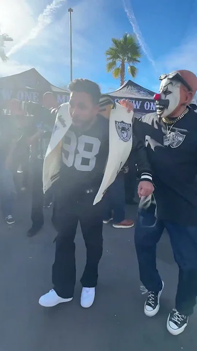 Gettin down with Raider Nation!!  @Anwar