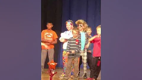Kid dances to Staying Alive
