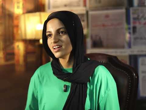 جاب المأذون وطلقني وبصمني و جردني من هدومي وصورني و أخد دهبي