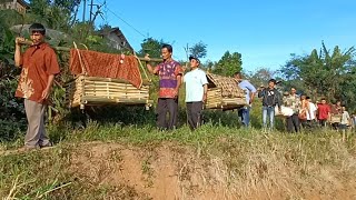 Pernikahan Viral Bawa 7 Dongdang & 500 M melewati Jalan Setapak Di Kampung Cihanjuang Garut