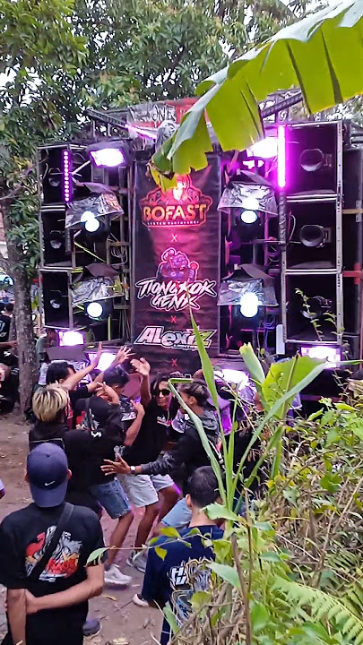 BOFAST AUDIO..!! sound BWI.tampil di karnaval Sidomulyo silo,Jember